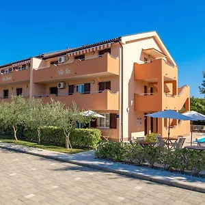 hotellátogatás