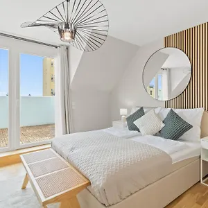 hotellátogatás